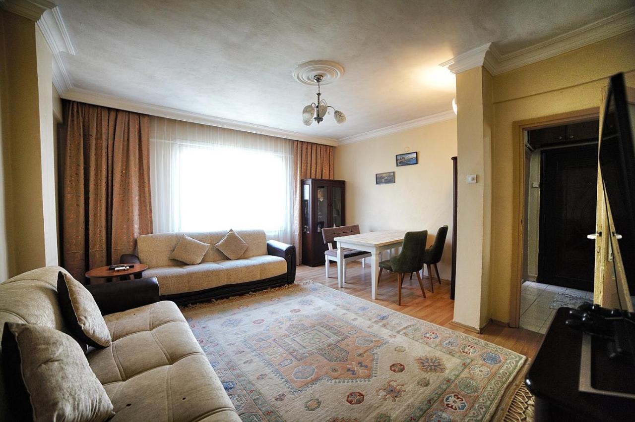 Private Room Close To Merter And Gungoren Textile Center Istambul Exterior foto